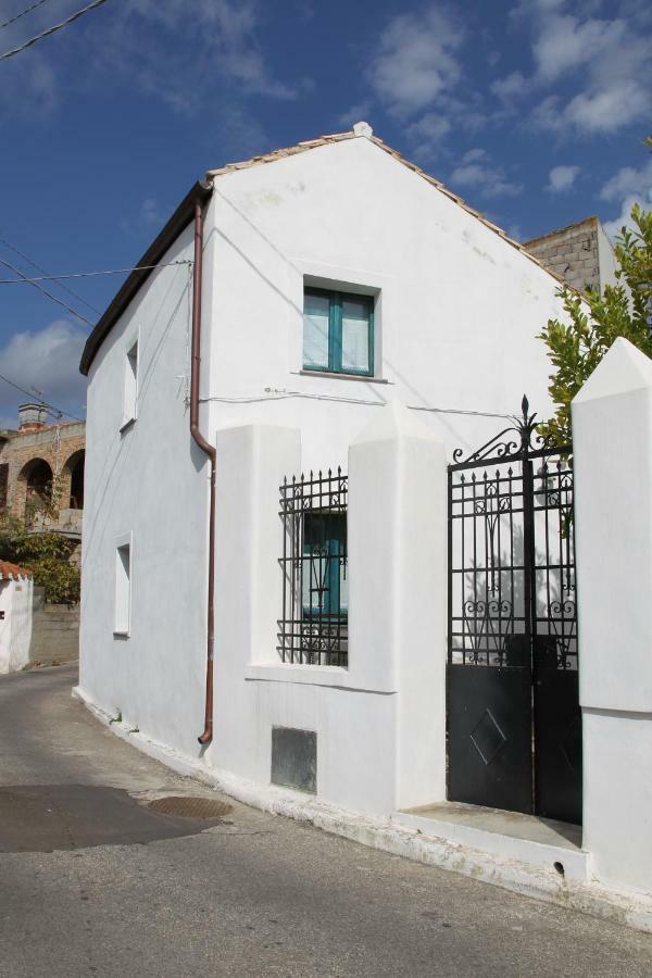 Charme Sa Pardina Bed & Breakfast Orroli